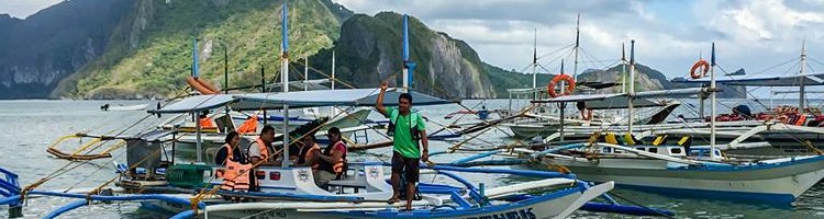 Island Hopping in El Nido